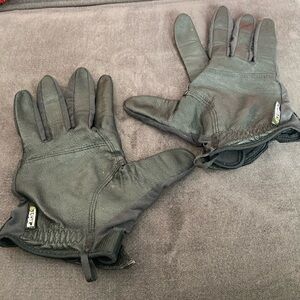 Smith Black Leather Gloves
